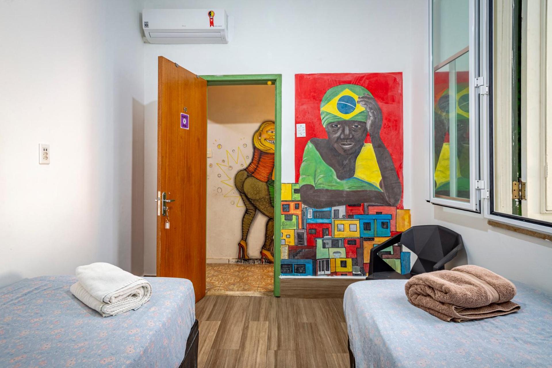 Books Hostel Rio de Janeiro Exterior photo