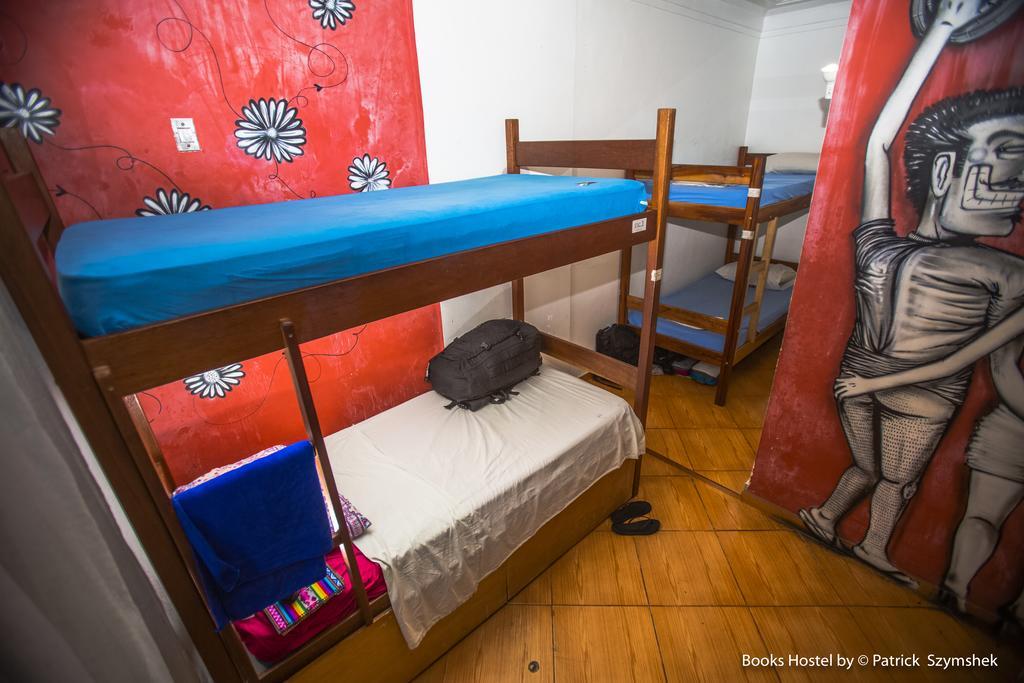Books Hostel Rio de Janeiro Exterior photo