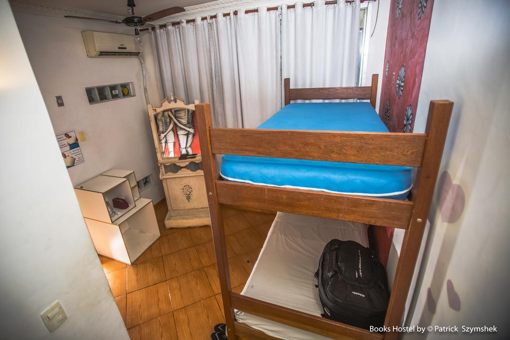Books Hostel Rio de Janeiro Exterior photo